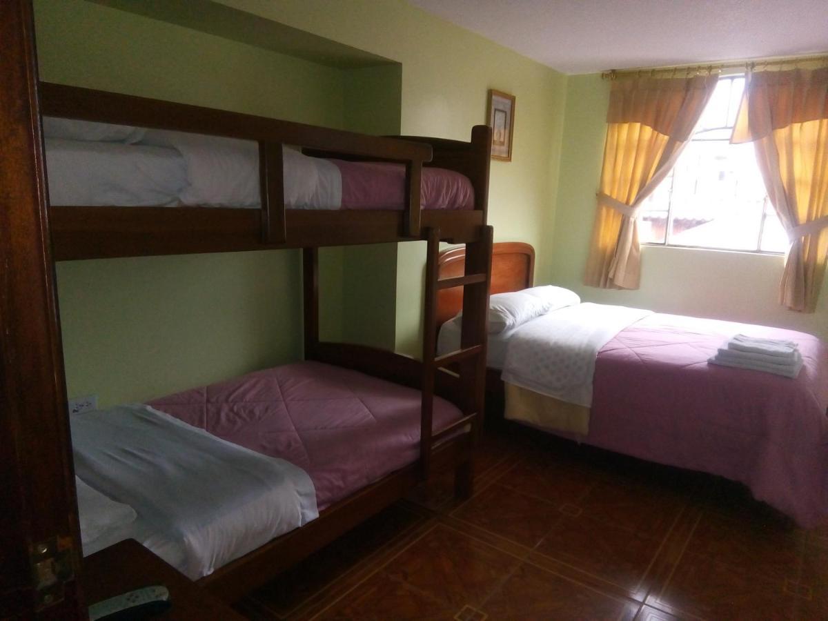 Hostal Amazonia y sol Baños Exterior foto